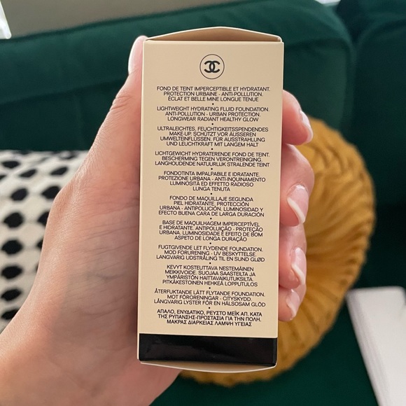 Chanel foundation B20 - Picture 5 of 7